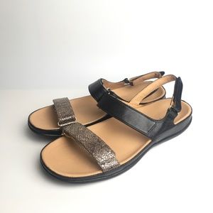 Strive Kona Leather Adjustable Orthotic Sandals Black Snake Metallic US11.5-12
